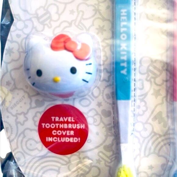Sanrio Hello Kitty & Friends Toothbrush Collection 5 Count Travel Cover NEW - Picture 2 of 6